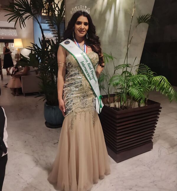 Amada Cáceres gana el concurso "Señora Real Internacional" - Concepción al Día