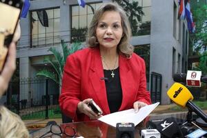 Samaniego niega integrar una "multibancada" y afirma que sigue en Causa Republicana