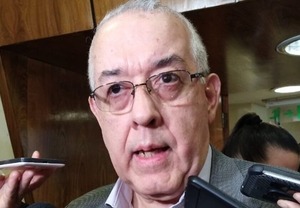 Exministro de la Corte califica de "grave" reunión no anunciada entre Peña, Cartes y ministros de la CSJ