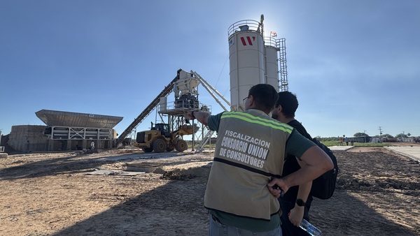 Así se construye la primera ruta de pavimento rígido del país - Concepción al Día