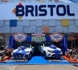 Bristol con Ofertas Navideñas hasta 50% de descuento, grandes premios y una acción solidaria