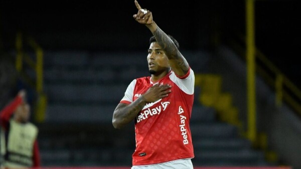 Cerro Porteño está tras los pasos de un exdirigido por Bava