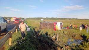 Reacción de Guaireña SRL tras accidente fatal en Coronel Oviedo  - Nacionales - ABC Color