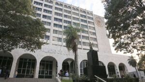 Hermana de Velázquez quiere ser defensora pública en Capiatá