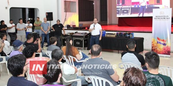 127 PERSONAS SE CAPACITARON EN ILUMINACIÓN, SONIDO Y MUSICALIZACIÓN EN ENCARNACIÓN