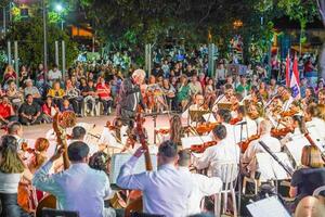 Asunción reabre la Plaza Naciones Unidas y devuelve a Mburicaó un espacio público