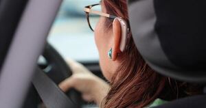 Diario HOY | Proyecto busca garantizar licencias de conducir a personas con discapacidad auditiva