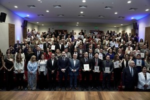 Distinguen a más de 30 aliados que inspiran por su labor de reinserción social en Paraguay