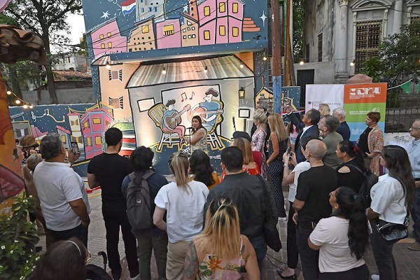 Mural “Cien años de Guarania” es inaugurado en la Chacarita