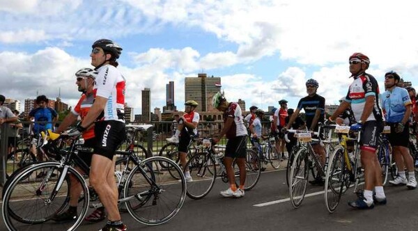 Paraguay será escenario del L'Étape del Tour de France, la serie internacional de ciclismo amateur - trece