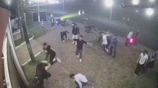 Video: batalla campal frente a fiesta de colación deja a guardia gravemente herido en Caaguazú - Nacionales - ABC Color