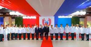 La Nación / FF. AA.: entregan bastón de mando