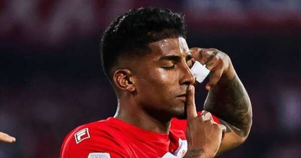 La Nación / Santiago Mosquera es un pedido del técnico