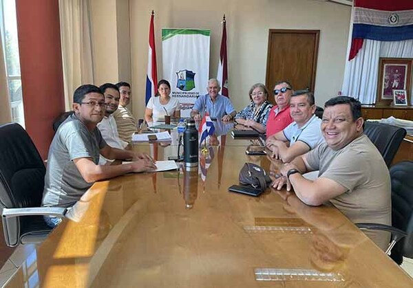 Municipalidad de Hernandarias avanza en la regularización de tierras del barrio Primero de Marzo | DIARIO PRIMERA PLANA