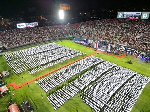 Casi 5.000 nuevos suboficiales refuerzan la capacidad operativa de la Policía Nacional - ADN Digital