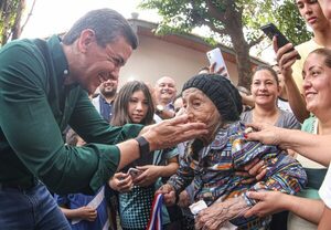 Más de 140.000 adultos mayores ya cobran pensión y apuntan a cobertura total en 2028 - ADN Digital