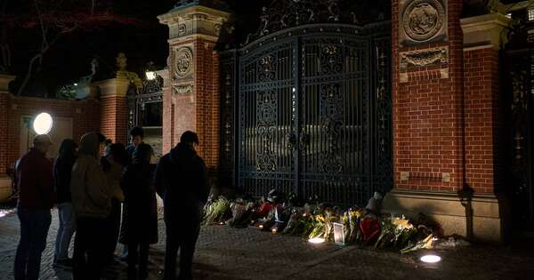 La Nación / EE. UU. suspende lotería de “green cards” por ataque en universidad