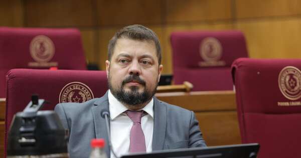 La Nación / Soroka fue electo para presidir la Comisión Permanente del Congreso