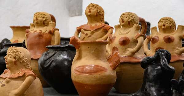 La Nación / Exposición “Las Noguera” se inaugura en el Museo del Barro