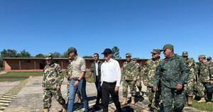 La Nación / En visita al CODI, Peña destaca inversión histórica en las Fuerzas Armadas