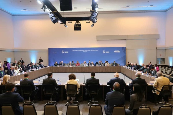 Consejo del Mercado Común sesiona en Foz de Yguazú - La Tribuna