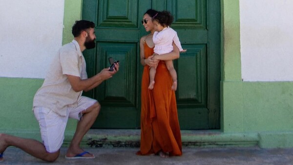 Popular / (GALERÍA) ¡Ja'uta la sopa! Arquero de la Albirroja se comprometió con su novia