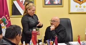 Olmedo convierte a la Municipalidad en su comando de campaña y va por el equipo de Giani Ramírez