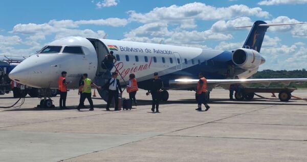 Paraguay realiza traslado internacional de dos condenados bolivianos por narcotráfico