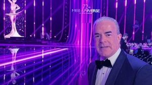 Popular / ¡Ordenan arresto del capeto de Miss Universo!