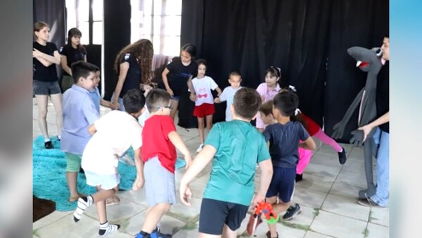 Jóvenes de Interact Club Encarnación Norte celebran Navidad con colonia de vacaciones solidaria