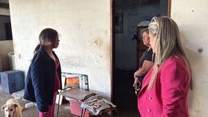 Mujer fue golpeada y arrastrada del cabello por su pareja - trece