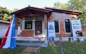 MUVH entrega nuevas casas para familias en Luque, Areguá e Itauguá - ADN Digital