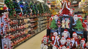 Qué compran los paraguayos en fin de año: alimentos, bebidas y canastas navideñas lideran las ventas