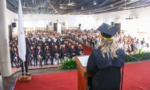 ACADEMO celebró la graduación de 207 nuevos profesionales y docentes en un emotivo acto académico - OviedoPress