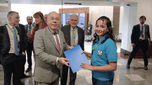 Alumna paraguaya gana concurso regional del Mercosur