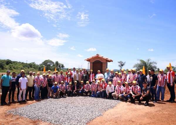 Pollos Pechugon inauguró la Unidad Don Daniel, en Isla Pucú - Empresariales - ABC Color