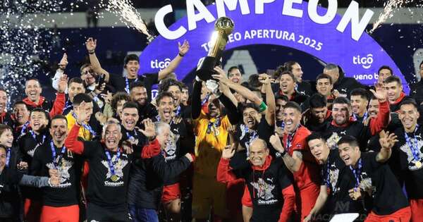 La Nación / Libertad, doble campeón