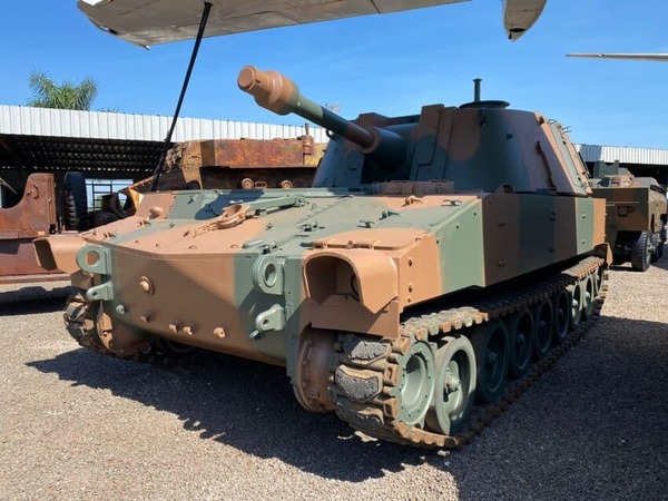 Brasil dona artillería autopropulsada al Ejército paraguayo