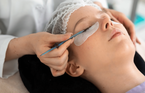 Extensiones de pestañas: Tendencias y volumen tecnológico