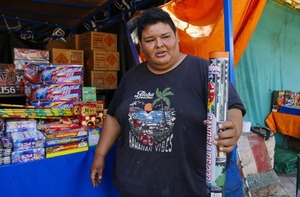 Feria de pirotecnia: Vendedores piden precaución y uso adulto