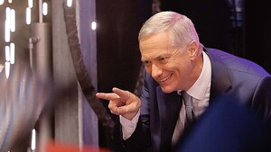 Chile gira a la derecha