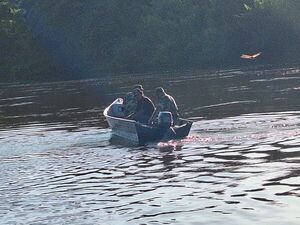 Camioneta cayó al río Apa y su conductor permanece desaparecido - Concepción al Día