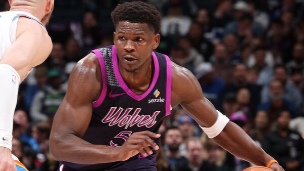 Edwards gana el pulso a Gilgeous-Alexander y los Thunder suman su tercera derrota