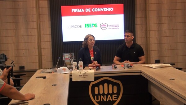 Prode celebra su mes aniversario con convenio educativo junto a la UNAE
