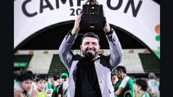 Héctor Marecos, presentado en su nuevo club