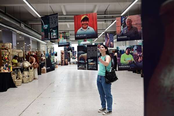 “Somos Artesanía” distingue a los maestros y guardianas en el Centro Cultural del Puerto - Cultura - ABC Color
