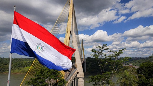 Inauguran Puente de la Integración entre Paraguay y Brasil