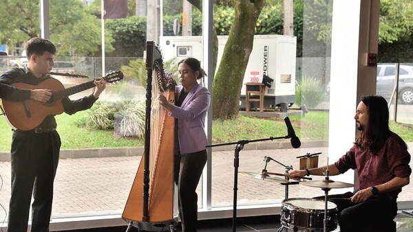 Brindis de la Fundación José De La Sobera