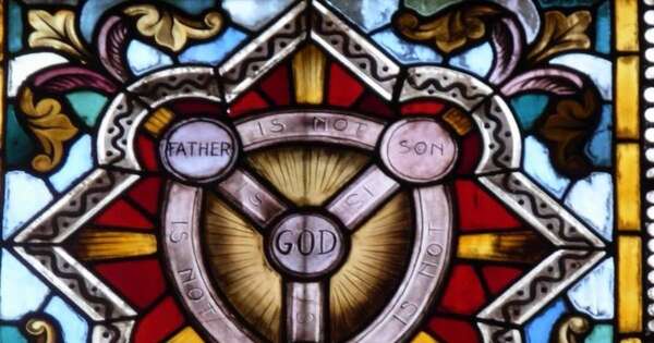 La Nación / El triteísmo: cuando Dios parece ser tres