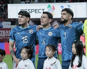 Alonso, Gómez y Alderete: Los muros guaraníes del 2025